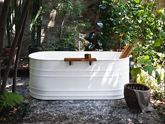 Baignoire extérieure en acier inoxydable ovale AGAPE Vieques usine Agape de l'Italie