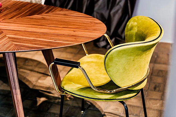 Fauteuil en tissu avec accoudoirs Kalida Black Tie KAL21BRC usine Black Tie de l'Italie. Foto №5