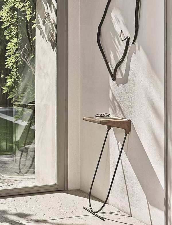 Console PORADA Maori usine PORADA de l'Italie. Foto №2