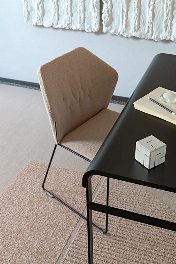 Bureau secrétaire en MDF collection Alphabet Saba usine SABA de l'Italie. Foto №10