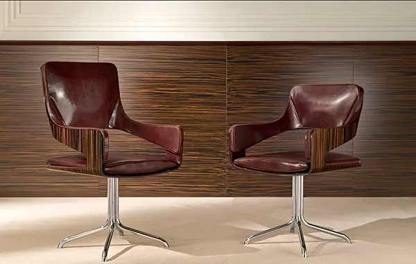 Chaise en cuir avec accoudoirs I 4 Mariani Silhouette usine i 4 Mariani de l'Italie. Foto №3
