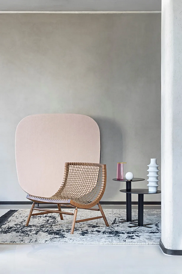 Fauteuil en bois massif Sitar Saba usine SABA de l'Italie. Foto №3