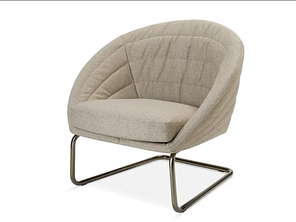 Кресло с обивкой из ткани Fleur Saba usine SABA de l'Italie. Foto №2