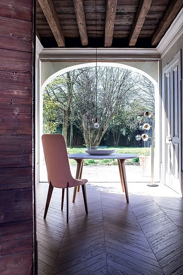 Chaise rembourrée en tissu Ascot BROSS 1510/1511 usine BROSS de l'Italie. Foto №7