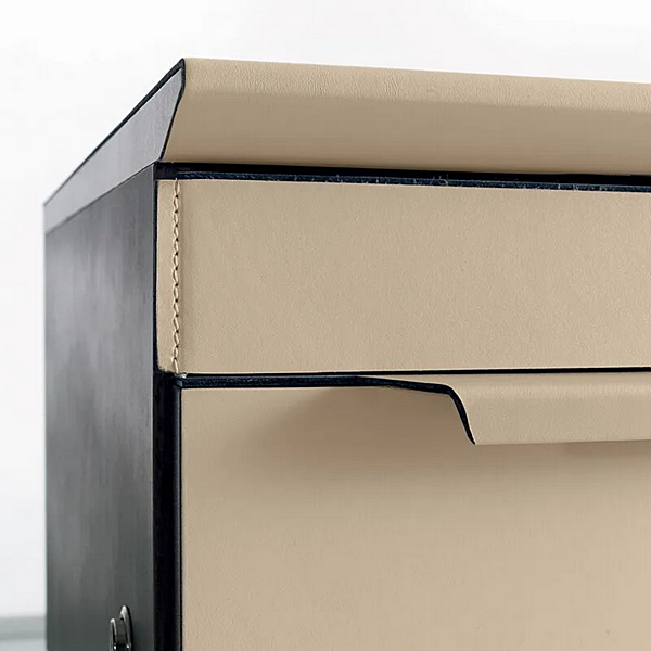Bureau exécutif rectangulaire en bois avec dessus en cuir Paso Doble i 4 Mariani usine i 4 Mariani de l'Italie. Foto №4