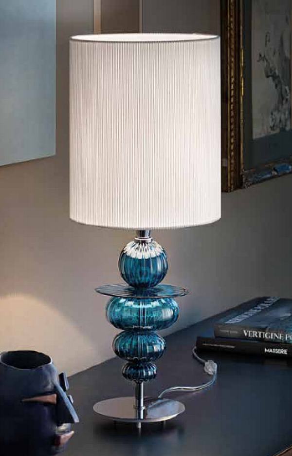 Lampe de table SYLCOM 2061 usine SYLCOM de l'Italie. Foto №1