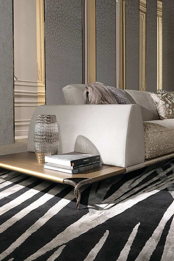 Canapé ROBERTO CAVALLI VIKTORIA usine ROBERTO CAVALLI de l'Italie. Foto №6