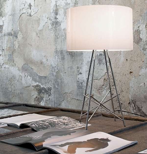 Lampe de table FLOS F5941030 usine FLOS de l'Italie. Foto №2