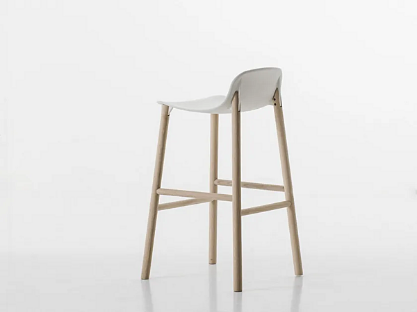 Tabouret de bar en polyuréthane avec dossier Sharky Kristalia usine Kristalia de l'Italie. Foto №17