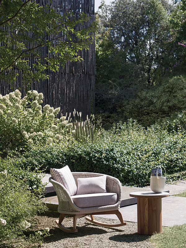 Fauteuil à bascule de jardin avec accoudoirs en bois Atmosphera collection Ludo L6 LU.DO usine ATMOSPHERA de l'Italie. Foto №2