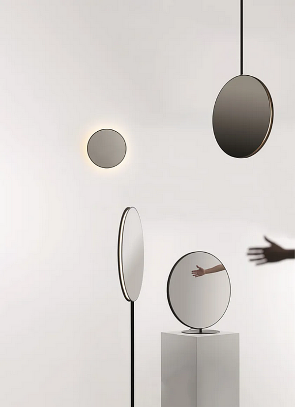 Miroir sur pied double face avec éclairage intégré Artemide SE ES usine Artemide de l'Italie. Foto №15