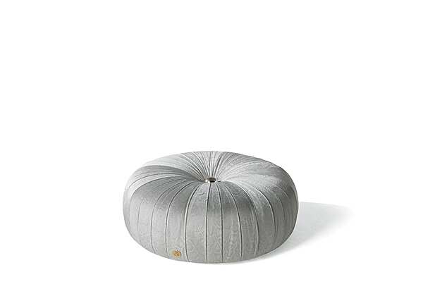 Pouf ROBERTO CAVALLI SHARPEI usine ROBERTO CAVALLI de l'Italie. Foto №1