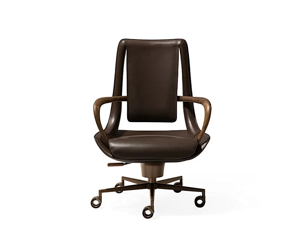 Chaise de direction en cuir avec base à cinq branches et accoudoirs GIORGETTI CLIP 86005 usine GIORGETTI de l'Italie. Foto №1