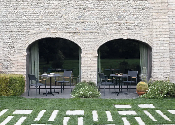 Table de jardin ronde en aluminium avec base étoilée Atmosphera Friend FN.BT usine ATMOSPHERA de l'Italie. Foto №2