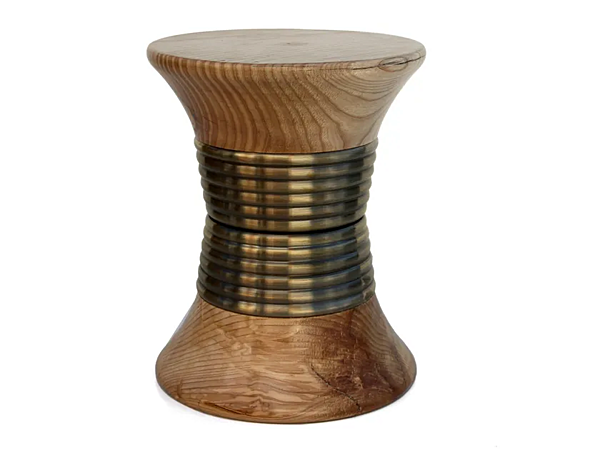 Tabouret bas en frêne collection Padaung BRABBU usine BRABBU de l'Italie. Foto №1