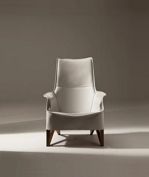Fauteuil en cuir tanné avec repose-tête Mobius GIORGETTI usine GIORGETTI de l'Italie. Foto №5