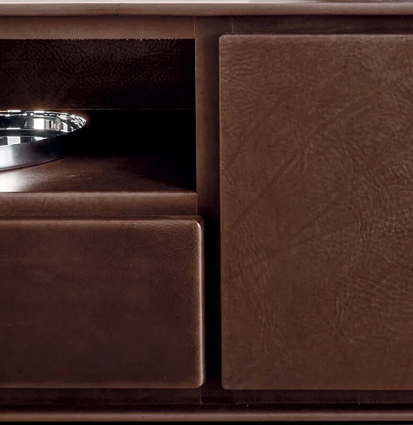 Buffet en cuir avec portes Slick i 4 Mariani usine i 4 Mariani de l'Italie. Foto №7