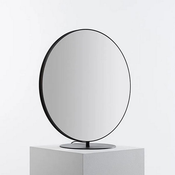 Miroir sur pied double face avec éclairage intégré Artemide SE ES usine Artemide de l'Italie. Foto №13