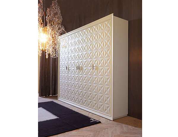 Armoire en bois avec portes coulissantes DIAMOND Bizzotto Italia 1042 usine Bizzotto Italia de l'Italie. Foto №3