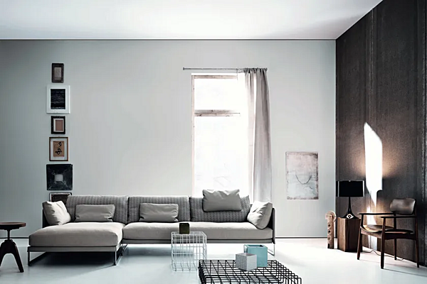 Canapé d'angle en tissu Livingston Saba usine SABA de l'Italie. Foto №5