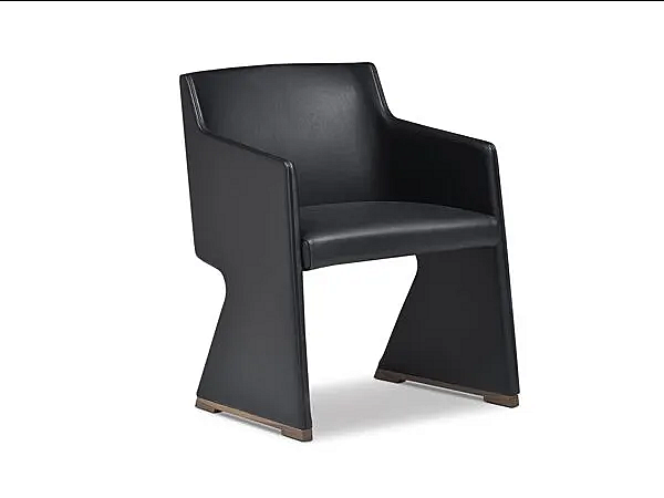 Chaise d'entraînement en cuir avec accoudoirs Ophy i 4 Mariani usine i 4 Mariani de l'Italie. Foto №1