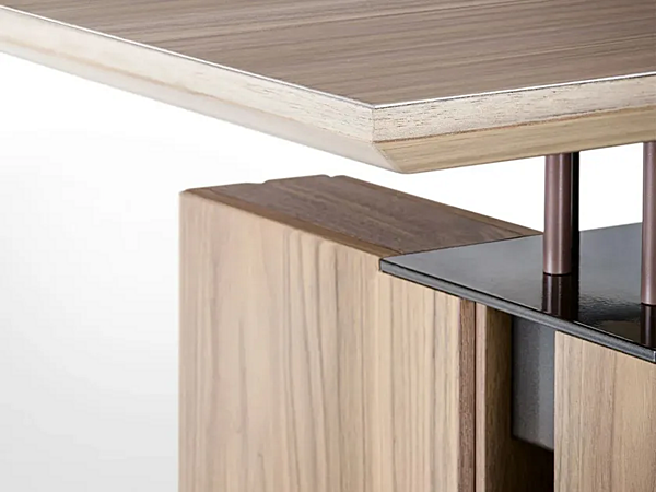 Table rectangulaire en noyer GIORGETTI G Code 71215, 71216 usine GIORGETTI de l'Italie. Foto №5