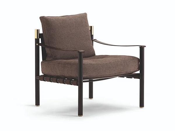 Fauteuil avec accoudoirs en tissu IKO Flou usine Flou de l'Italie. Foto №1