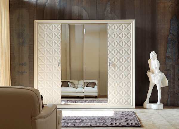 Armoire en bois miroir DIAMOND Bizzotto Italia 1045 usine Bizzotto Italia de l'Italie. Foto №1
