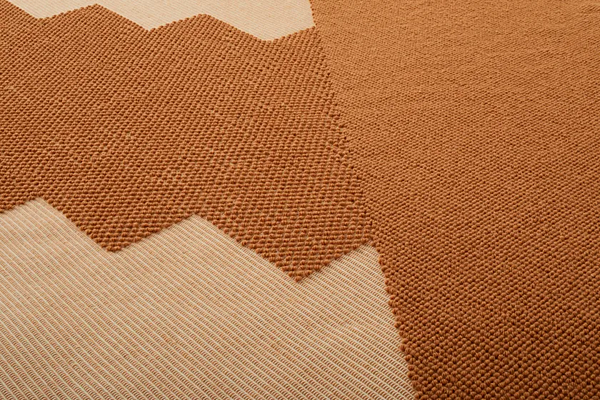 Tapis rectangulaire en tissu avec motifs géométriques Saba Cime usine SABA de l'Italie. Foto №4