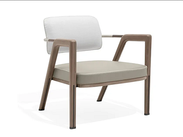 Fauteuil en cuir et tissu avec accoudoirs Elsa GIORGETTI usine GIORGETTI de l'Italie. Foto №1
