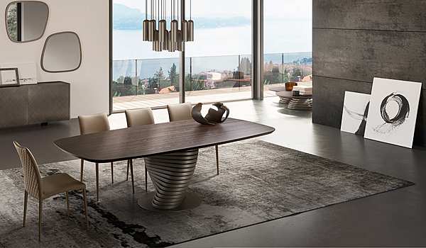 Table eforma RO40C usine Eforma de l'Italie. Foto №4