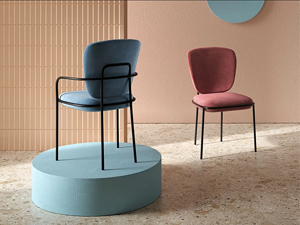 Chaise rembourrée Mies en tissu INNOVA Imbottiti usine Innova Imbottiti de l'Italie. Foto №3