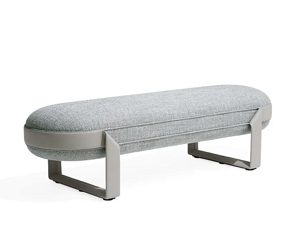 Banc en tissu avec dossier rembourré GIORGETTI SHIRLEY 90500, 90510 usine GIORGETTI de l'Italie. Foto №1