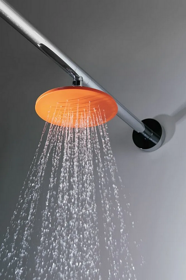 Douche à effet pluie ronde murale en caoutchouc AGAPE KAA usine Agape de l'Italie. Foto №2