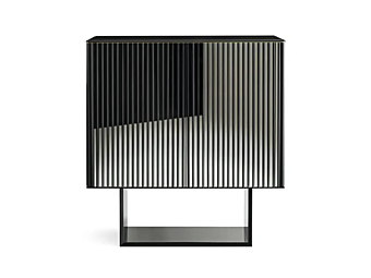 Buffet en acier inoxydable et bois Gallotti&Radice 5th Avenue Buffet en acier inoxydable et bois Gallotti&Radice 5th Avenue usine Gallotti & Radice de l'Italie
