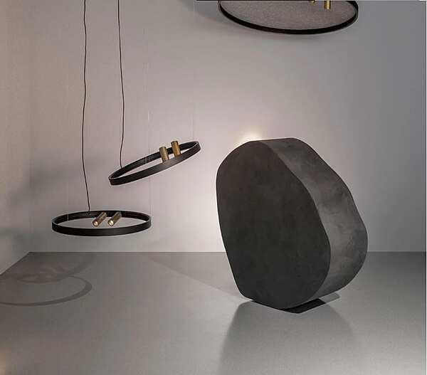 Lustre DELTALIGHT Superloop usine DELTALIGHT de l'Italie. Foto №1