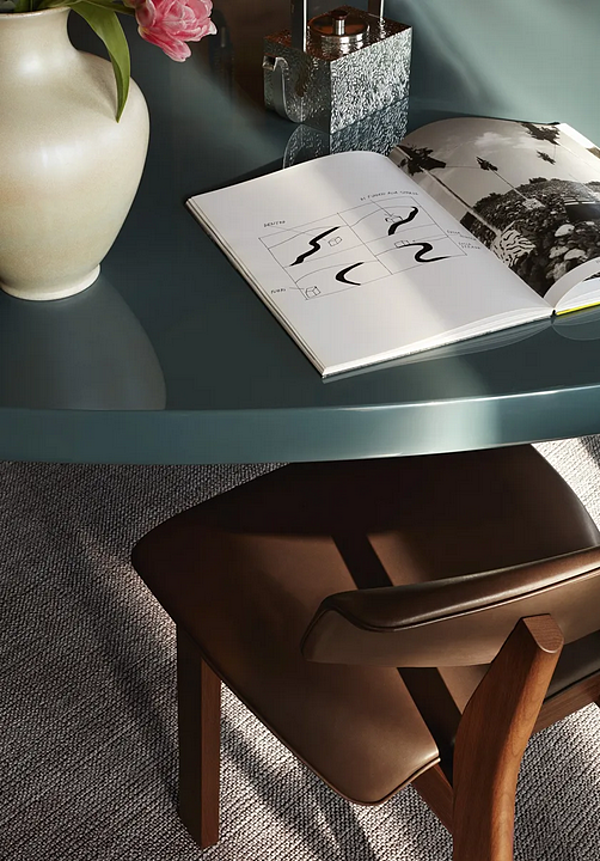 Table en bois 527 Mexique CASSINA usine CASSINA de l'Italie. Foto №4