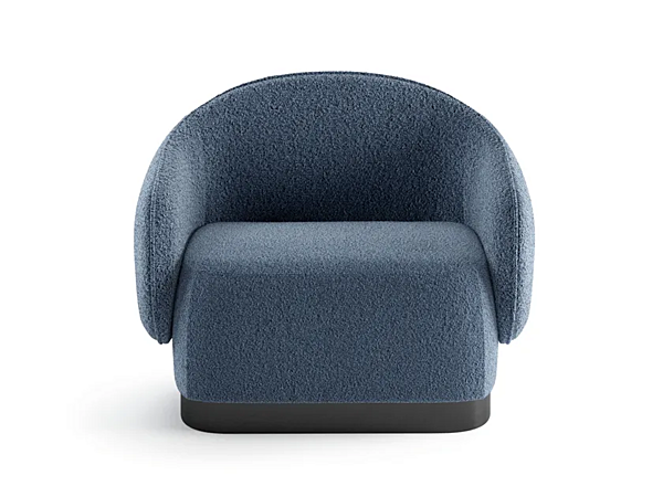 Fauteuil en tissu avec accoudoirs Mella INNOVA Imbottiti usine Innova Imbottiti de l'Italie. Foto №1