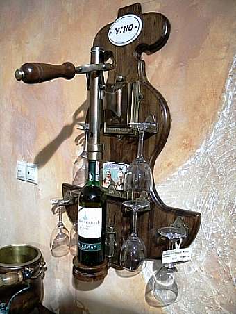 Meubles et accessoires de vin AA385