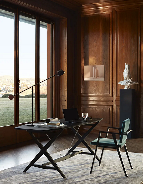 Fauteuil en bois CASSINA 832 Luisa usine CASSINA de l'Italie. Foto №4