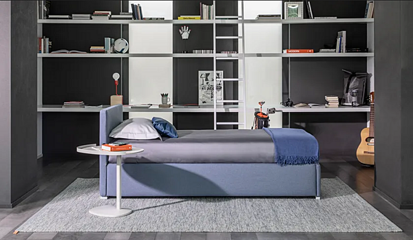 Lit simple convertible en tissu Biss Flou usine Flou de l'Italie. Foto №2