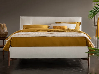 Lit double en tissu avec tête de lit rembourrée Altrenotti Verney Lit double en tissu avec tête de lit rembourrée Altrenotti Verney usine Altrenotti de l'Italie
