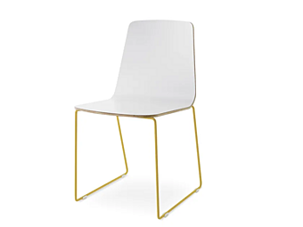 Chaise à base patin TAK en tissu Nidi