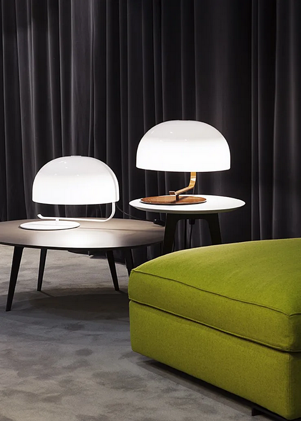 Lampe de table en PMMA Oluce Zanuso 275 usine Oluce de l'Italie. Foto №6