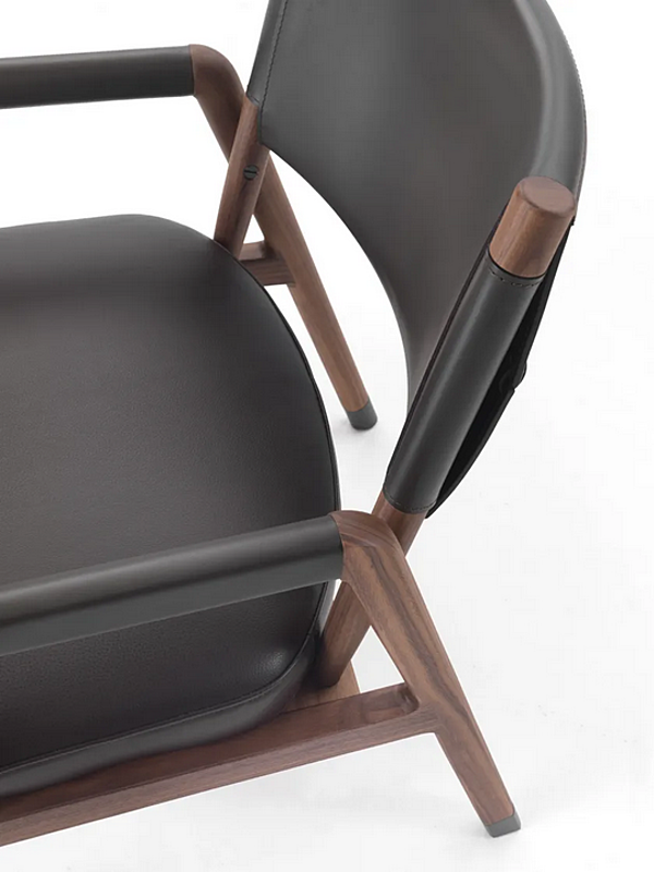 Fauteuil avec accoudoirs en tissu Ortigia S H FLEXFORM usine FLEXFORM de l'Italie. Foto №5