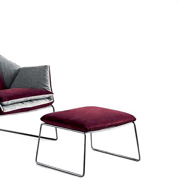 Pouf SABA 2152 usine SABA de l'Italie. Foto №1