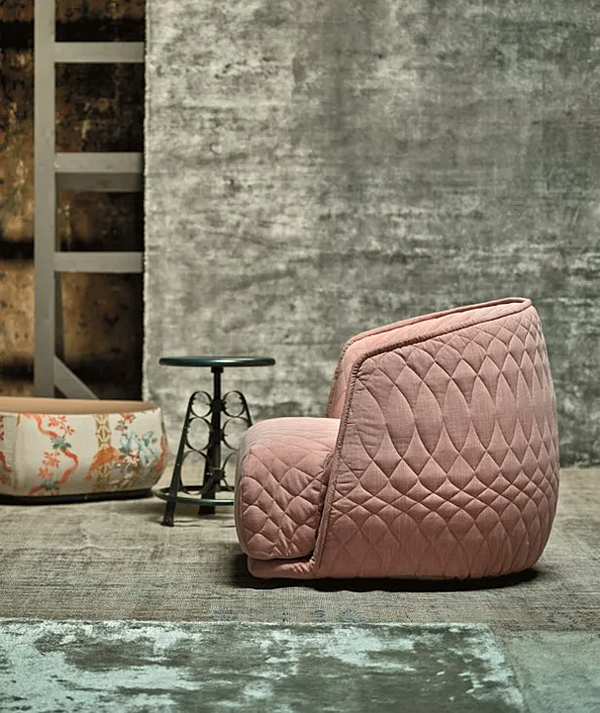 Fauteuil en tissu avec accoudoirs Moroso Redondo usine Moroso de l'Italie. Foto №3