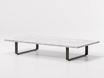 Table d'appoint en marbre KETTAL Bitta usine KETTAL de l'Italie